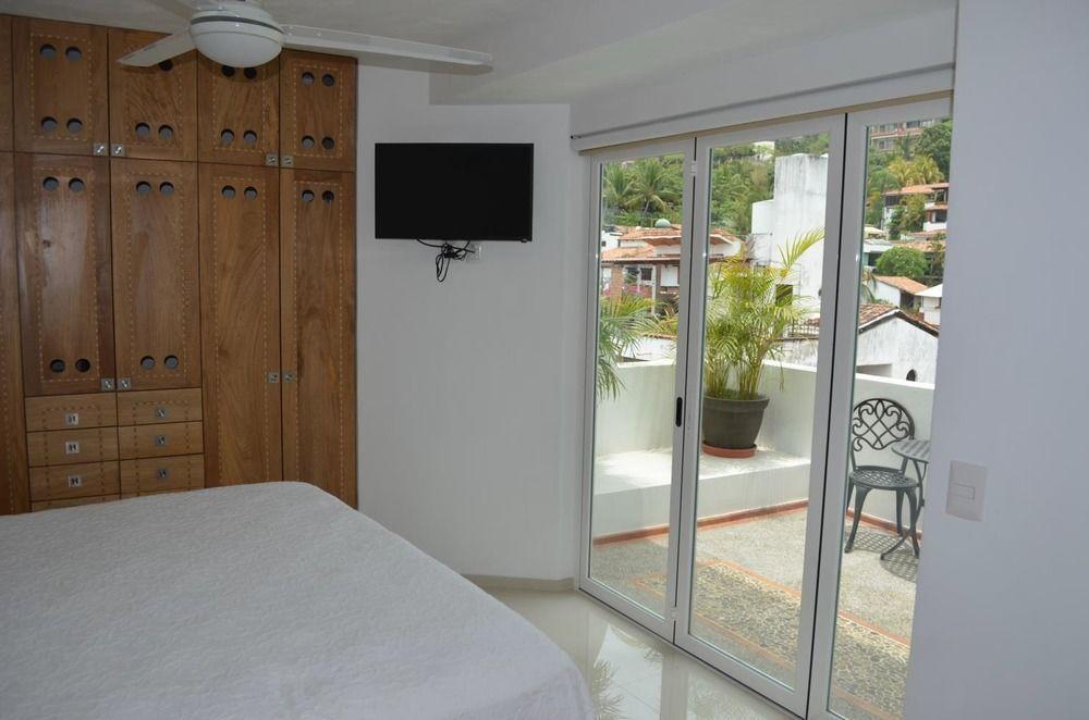 Hotel Andales On The Bay Suites プエルトバラータ エクステリア 写真