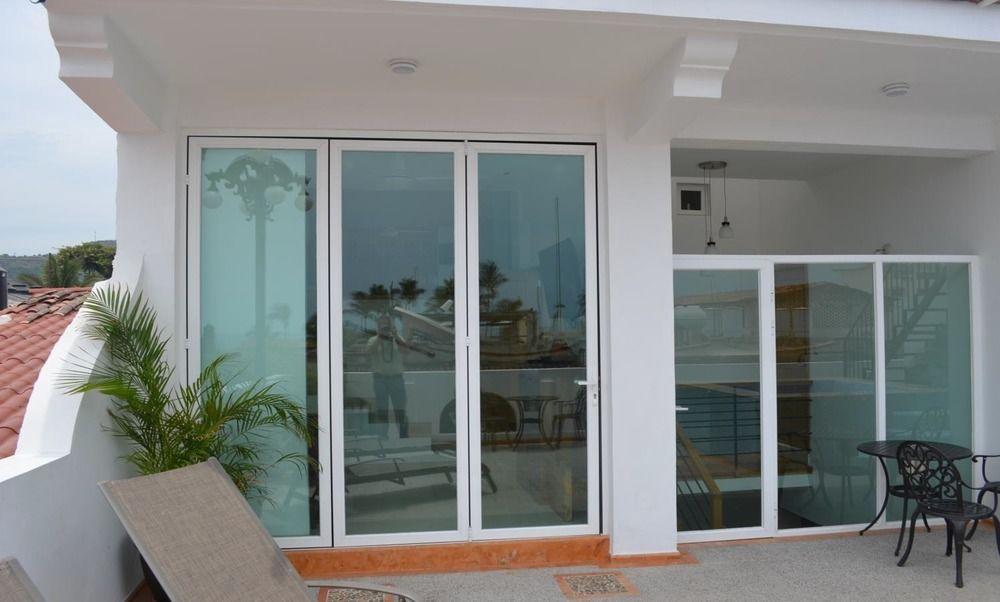 Hotel Andales On The Bay Suites プエルトバラータ エクステリア 写真