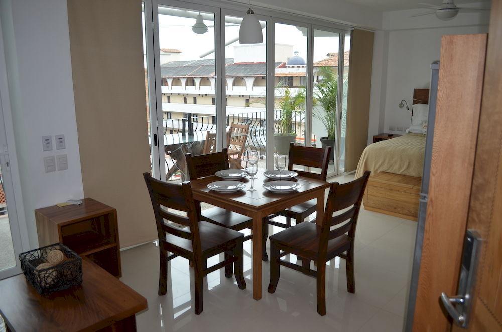 Hotel Andales On The Bay Suites プエルトバラータ エクステリア 写真