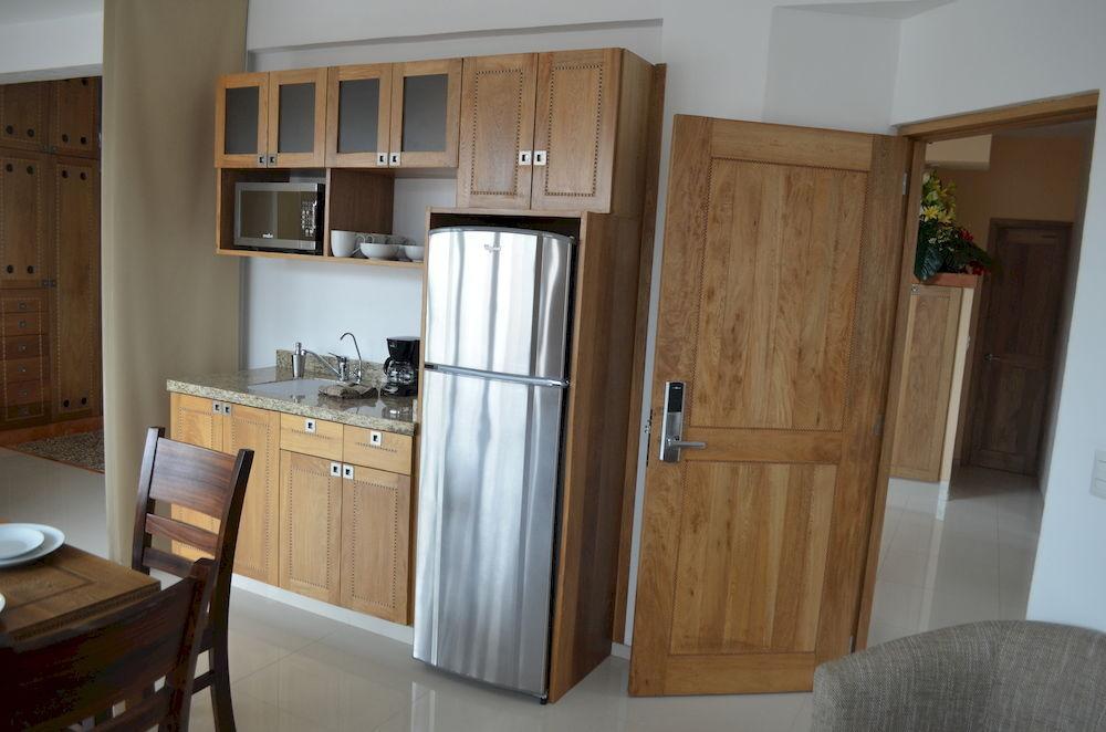 Hotel Andales On The Bay Suites プエルトバラータ エクステリア 写真