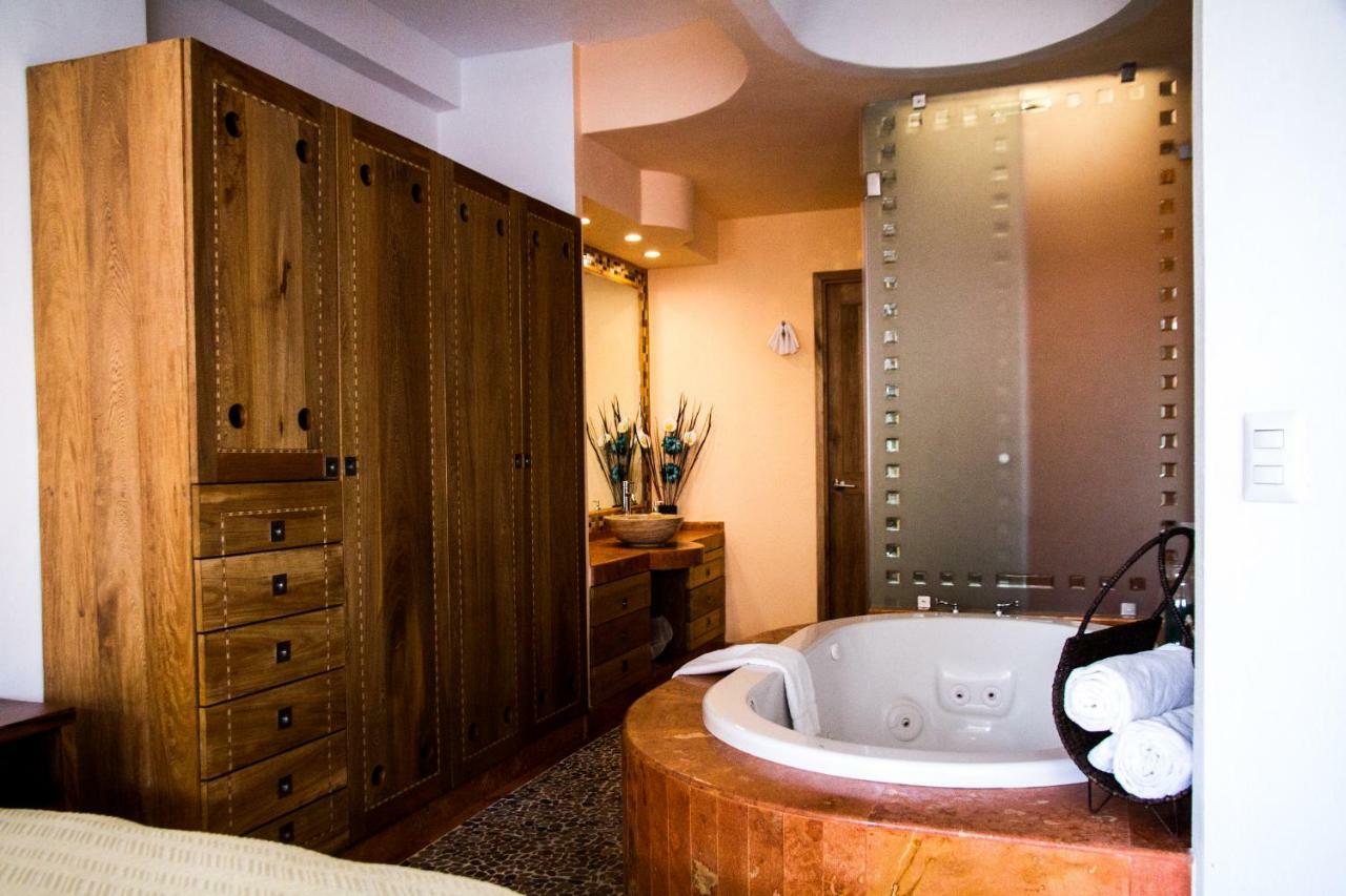 Hotel Andales On The Bay Suites プエルトバラータ エクステリア 写真